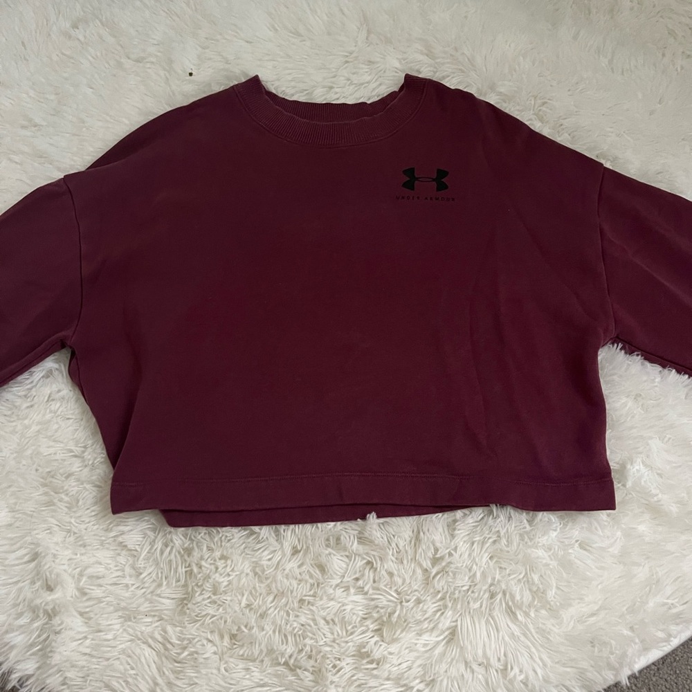 Under Armour cropped crew neck